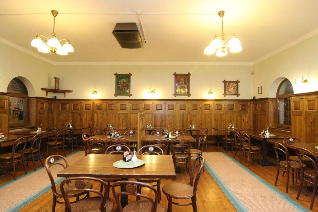 Januar 2015 – Wiedereröffnung des Švejk-Restaurants in Děčín